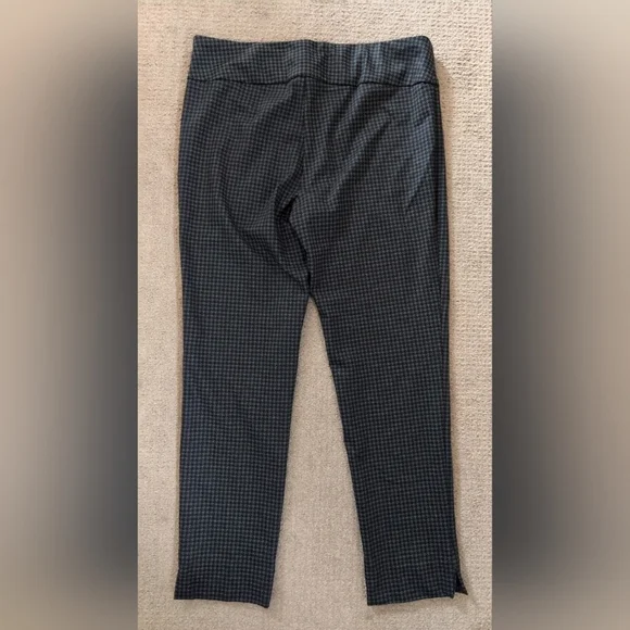 Zac & Rachel Houndstooth Black & Grey Legging/ Stretch Dress Pant - Picture 5 of 6